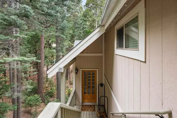 Twin Peaks, CA 92391,26328 Jacqueline Rd