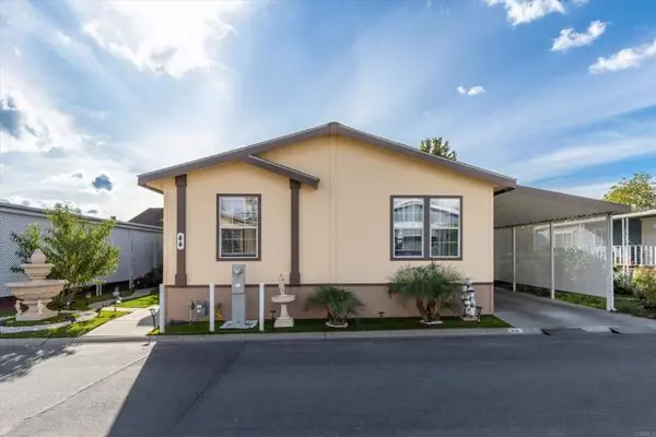 Escondido, CA 92027,2550 E Valley Parkway #44