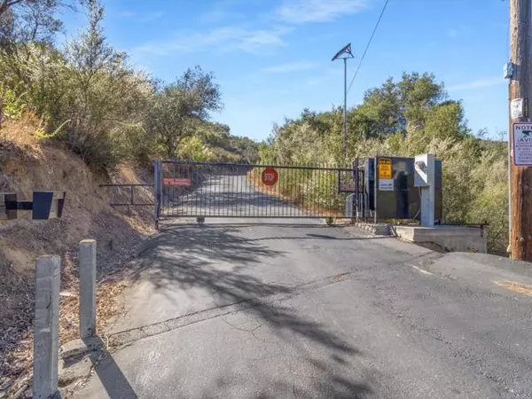 San Marcos, CA 92069,3020 Lynn Lane