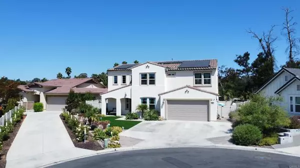 Vista, CA 92084,1564 Manzanita Hollow