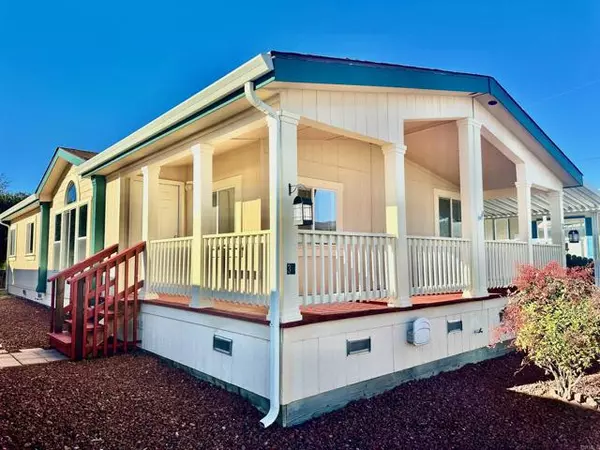 Lakeport, CA 95453,5830 Robin Hill Drive #30