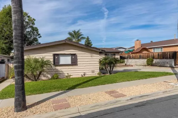 San Diego, CA 92120,5674 Raymar Avenue