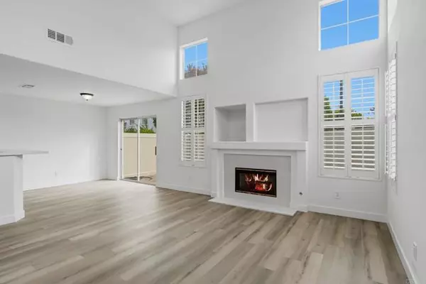 Oceanside, CA 92057,4620 Los Alamos Way #D