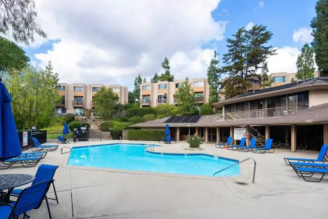 La Mesa, CA 91942,5700 Baltimore Drive #16