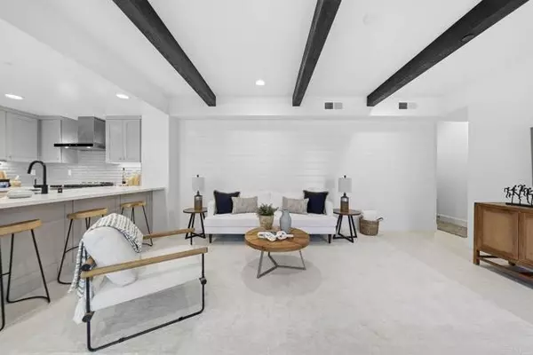 Encinitas, CA 92024,1603 San Remo Place #105