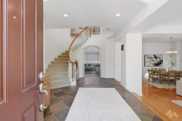 Encinitas, CA 92024,557 Samuel Court