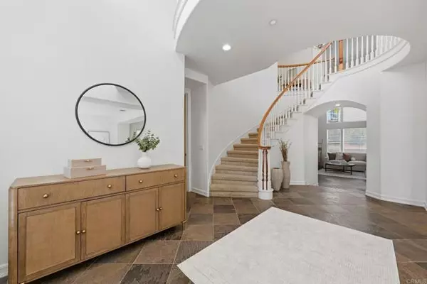 Encinitas, CA 92024,557 Samuel Court