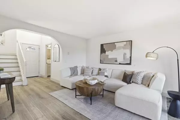 Encinitas, CA 92024,1838 Stonebrook Lane