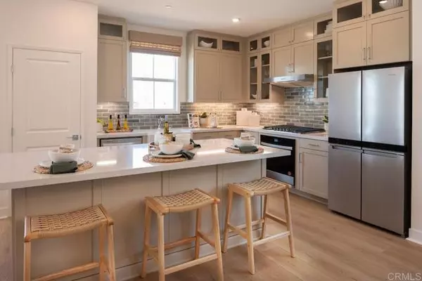 Chula Vista, CA 91910,514 Avenida Centro #114