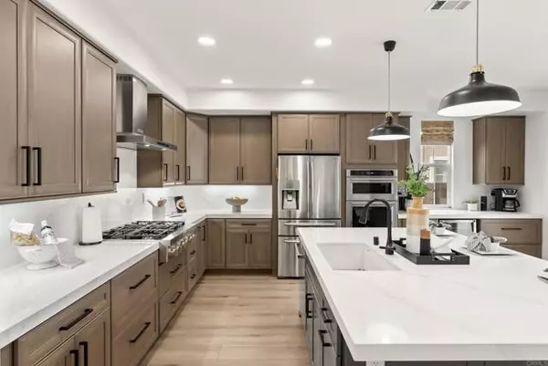 Carlsbad, CA 92009,2680 Bressi Ranch Way