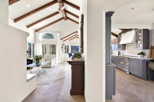 Vista, CA 92084,29122 Laurel Valley Drive