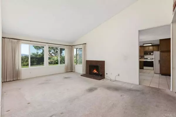 San Marcos, CA 92069,320 Calle Adela