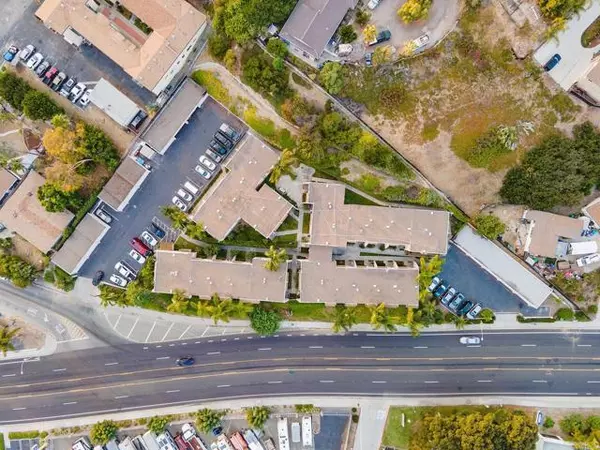 Oceanside, CA 92054,2136 Oceanside Boulevard