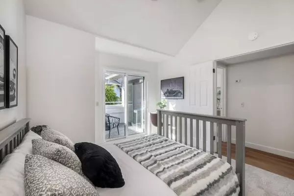 Solana Beach, CA 92075,548 Via De La Valle #J