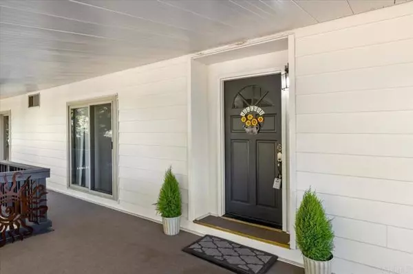 Valley Center, CA 92082,18218 Paradise Mountain Road #SPC 89