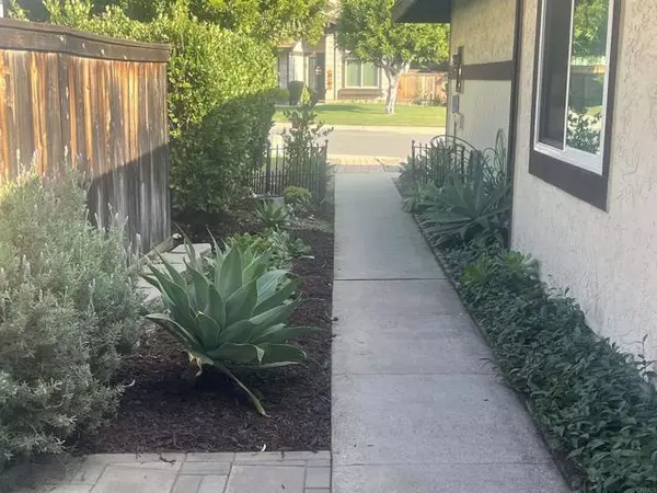 Escondido, CA 92026,2265 Amber Lane