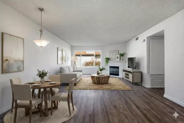 Santee, CA 92071,9829 Caspi Gardens Drive #6