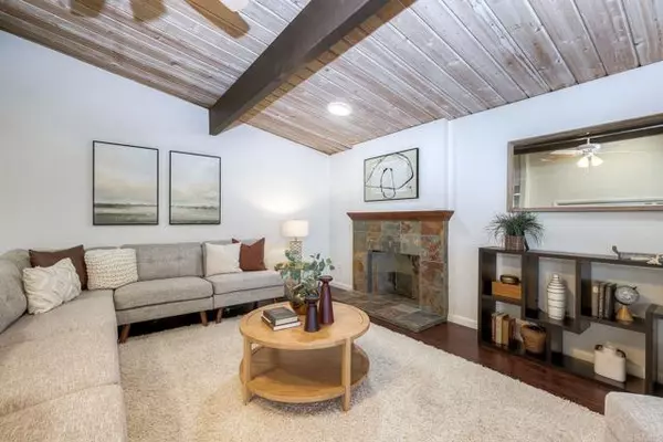 San Diego, CA 92119,8835 Lake Ashmere Drive