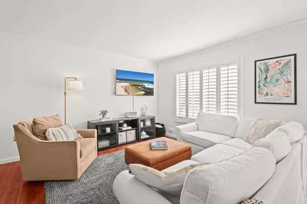 San Diego, CA 92111,6939 Park Mesa Way #117