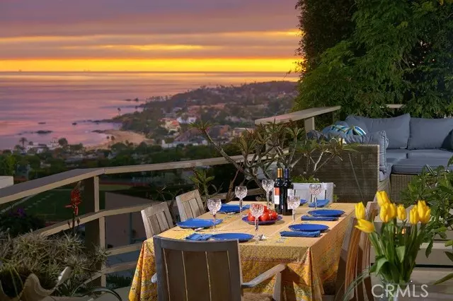 Laguna Beach, CA 92651,827 Buena Vista Way