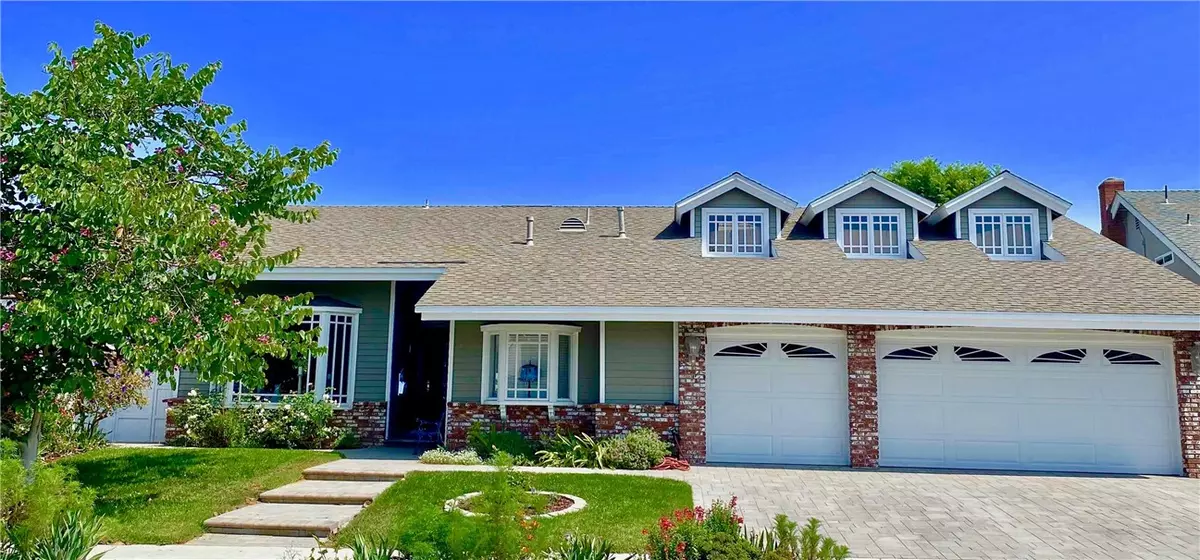 Costa Mesa, CA 92626,1788 Kinglet Court