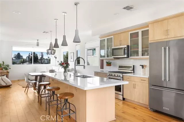 Costa Mesa, CA 92627,1945 Vitae Place