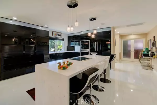 5269 Avenida Del Sol, Laguna Woods, CA 92637