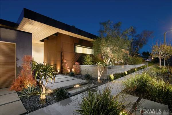 1806 Marapata Drive, Corona Del Mar (newport Beach), CA 92625