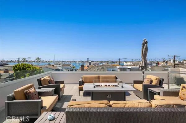 123 Ruby Avenue, Newport Beach, CA 92662