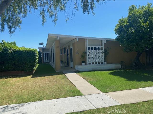 117 Clearbrook Lane, Costa Mesa, CA 92626