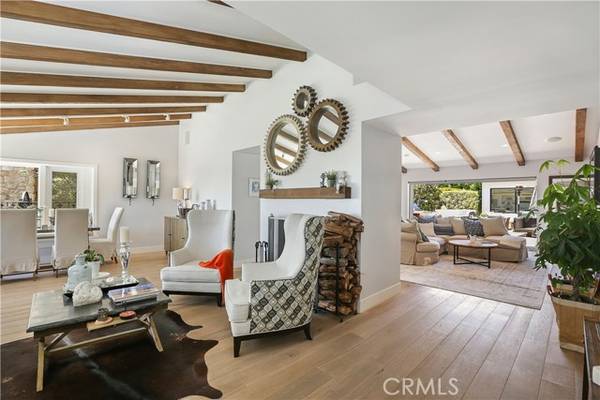 527 Seaward Road, Corona Del Mar (newport Beach), CA 92625