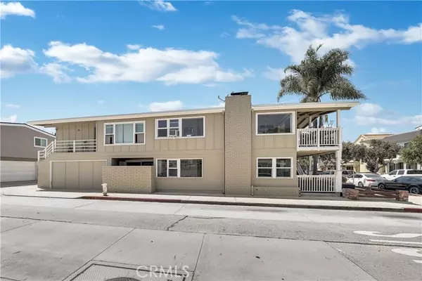 219 E Bay Avenue,  Newport Beach,  CA 92661