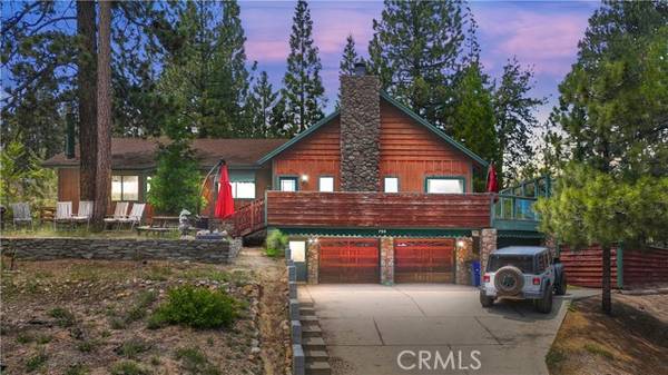 796 Cove Drive, Big Bear Lake, CA 92315