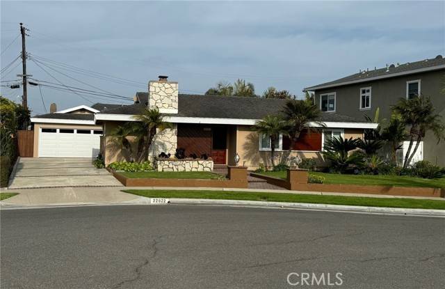 22022 Balboa Circle, Huntington Beach, CA 92646