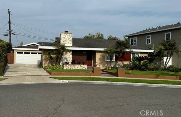 22022 Balboa Circle, Huntington Beach, CA 92646