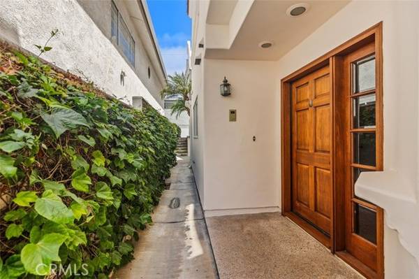 318 Jasmine Avenue #B, Corona Del Mar (newport Beach), CA 92625