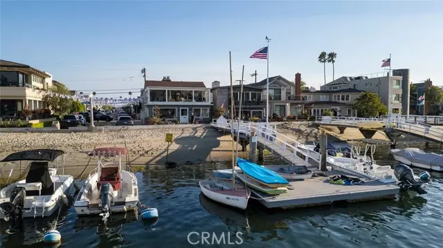 Newport Beach, CA 92662,911 N Bay Front