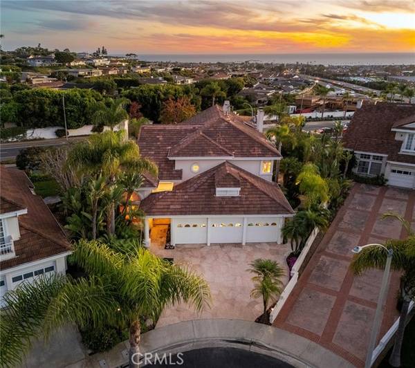 7 Harbor Pointe Drive, Corona Del Mar (newport Beach), CA 92625