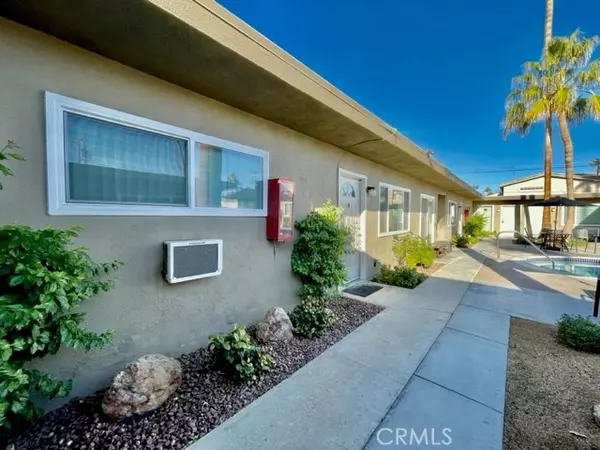 Palm Desert, CA 92260,45421 Sunset Lane #1