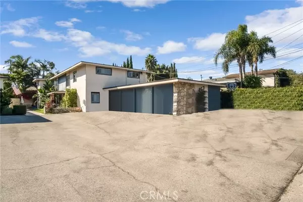 Costa Mesa, CA 92627,263 E 16th Place