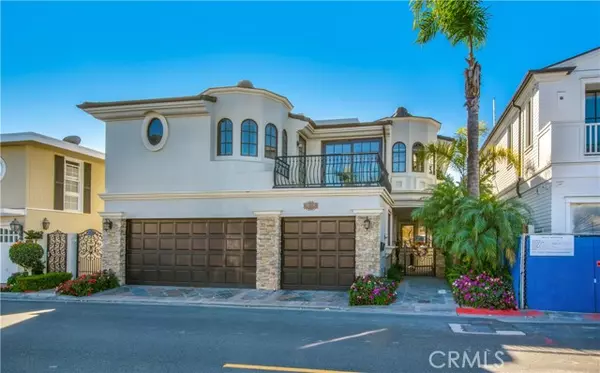 323 Via Lido Soud, Newport Beach, CA 92663