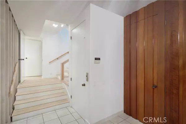 Corona Del Mar (newport Beach), CA 92625,3024 Breakers Drive