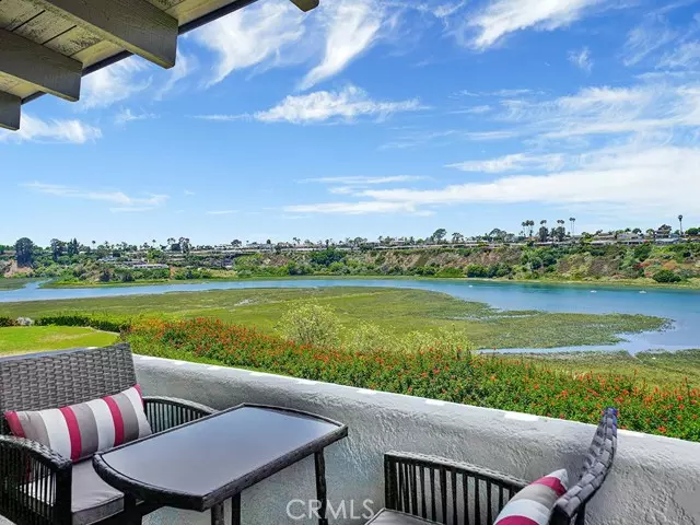 Newport Beach, CA 92660,305 Avenida Cerritos