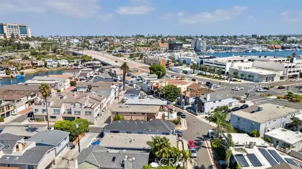 Newport Beach, CA 92663,517 35th Street