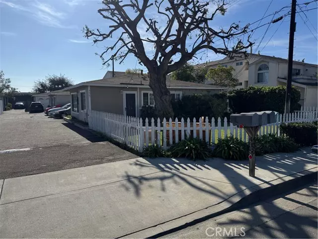 Costa Mesa, CA 92627,435 Hamilton Street