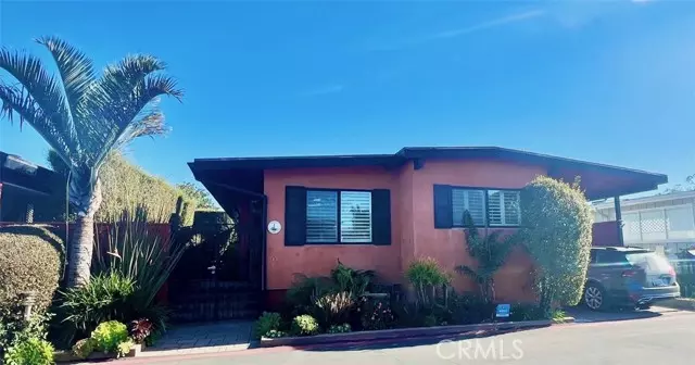 103 Yorktown, Newport Beach, CA 92660