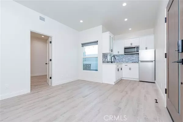 305 Main Street #7, Newport Beach, CA 92661