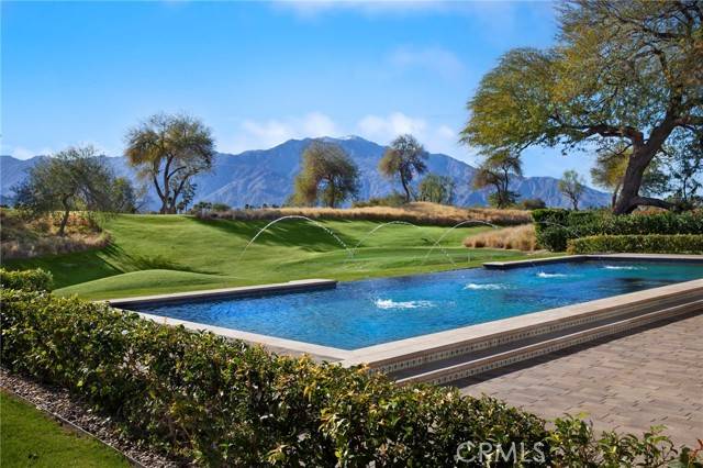 200 Loch Lomond Road, Rancho Mirage, CA 92270