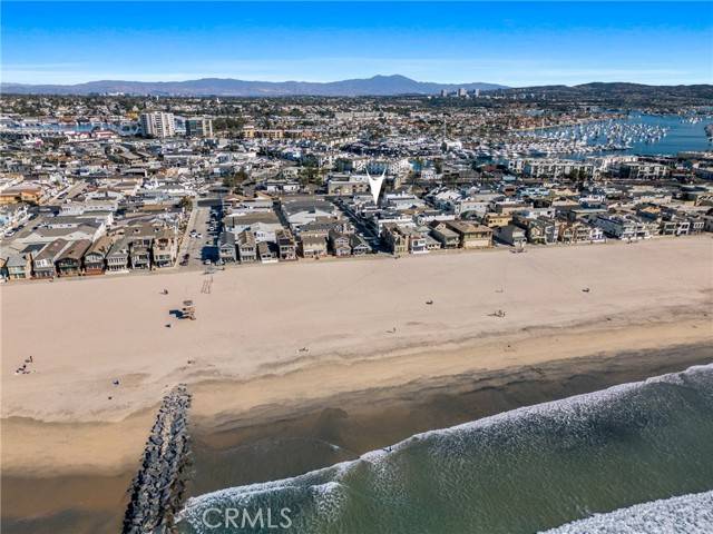 114 27th Street, Newport Beach, CA 92663