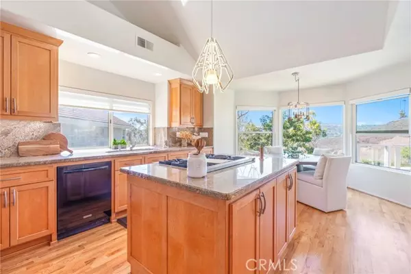 Irvine, CA 92603,7 Altair #7